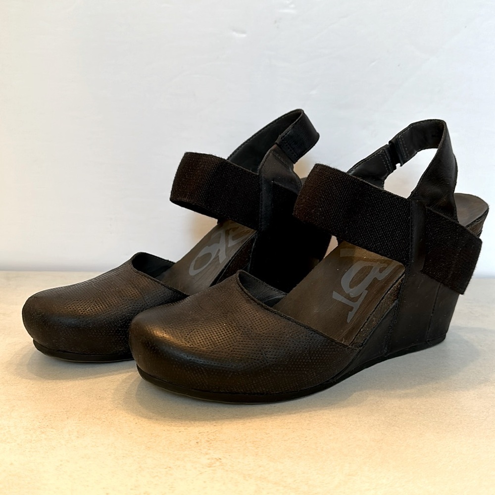 OTBT Women’s Black Rexburg Wedge Pump leather Wedge size 8